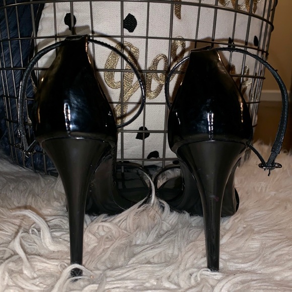 Steve Madden Patent Leather Strappy Heels - Picture 2 of 8